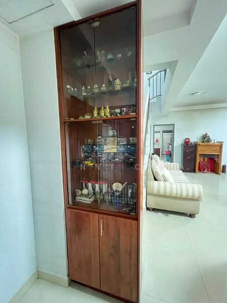 2-storey Terraced House for Sale in Sunway Batu Caves (Batu Caves) - Amenny Chua - Living Room - PropertyGuru.com.my