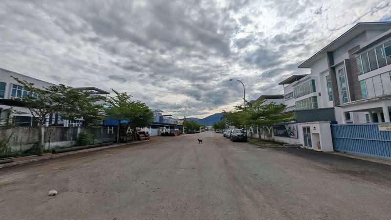 Semi-D Factory for Sale in Kampung Sungai Lalang (Semenyih) - Hannee Tay - PropertyGuru.com.my