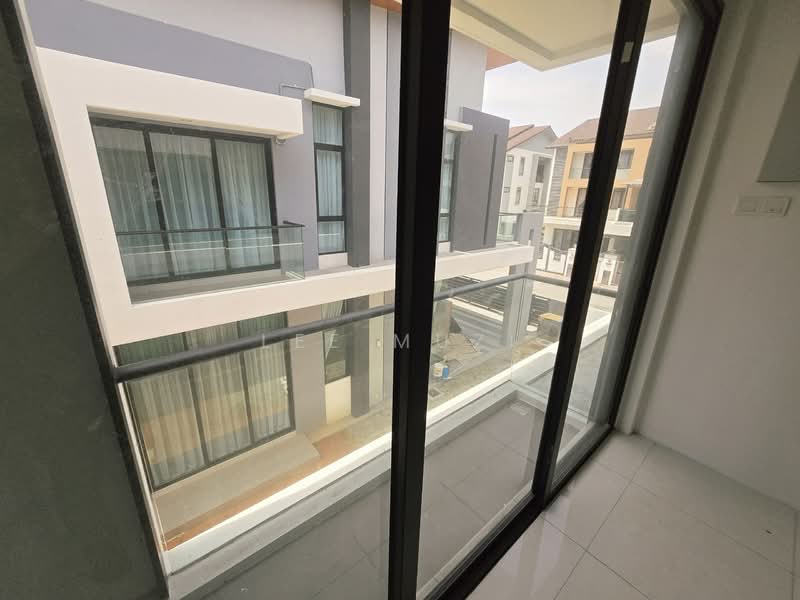 Rumah Berkembar untuk Dijual di Ipoh (Perak) - Lee Muzi - Exterior - PropertyGuru.com.my