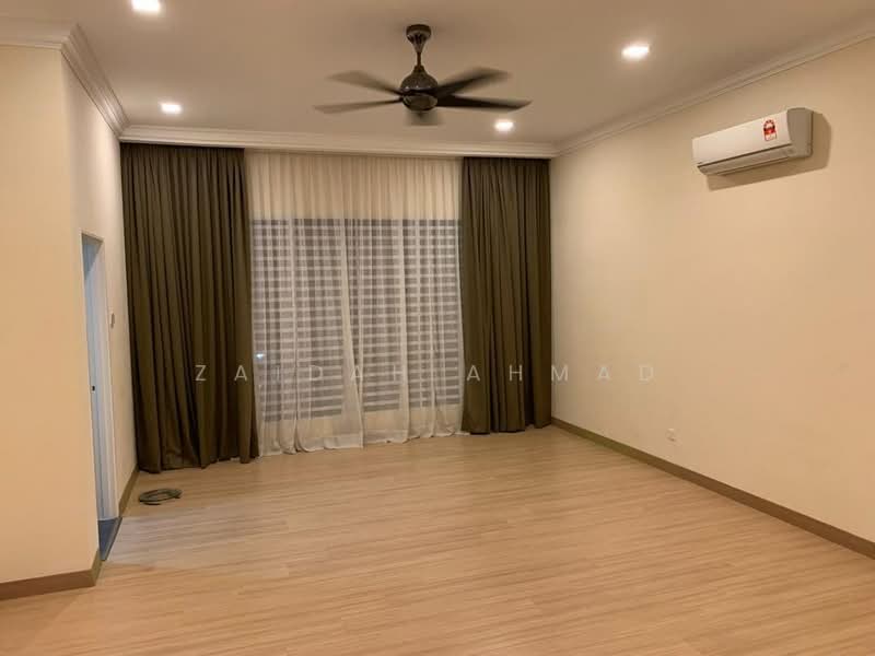 Rumah Teres 2 Tingkat untuk Disewa di Alam Sari (Bangi) - Zaidah Ahmad - Living Room - PropertyGuru.com.my
