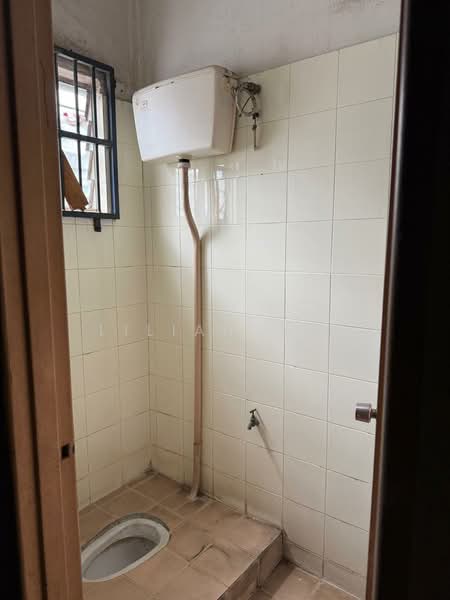 Kilang untuk Disewa di Pandan Indah (Ampang) - Lilian Tan - Bathroom - PropertyGuru.com.my
