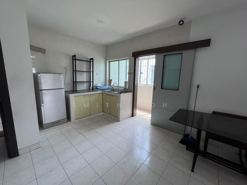 Apartment for Sale at Bistari Impian Apartment - Smith Goh - Kitchen - PropertyGuru.com.my