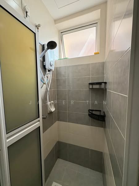 Kondominium untuk Disewa di Sg Long Residence - Jasper Tan - Bathroom - PropertyGuru.com.my