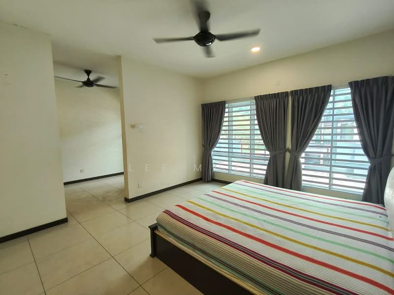 2-storey Terraced House for Sale in Desa Lang Indah (Ipoh) - Lee Muzi - Bedroom - PropertyGuru.com.my