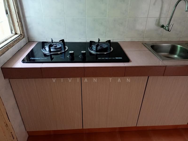 2.5-storey Terraced House for Sale in Taman Desa Karunmas (Balakong) - Vivian Tan - Kitchen - PropertyGuru.com.my