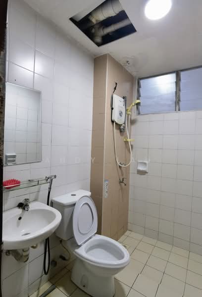 Condominium for Rent at Cyberia Smart Homes - Andy Lau - Bathroom - PropertyGuru.com.my