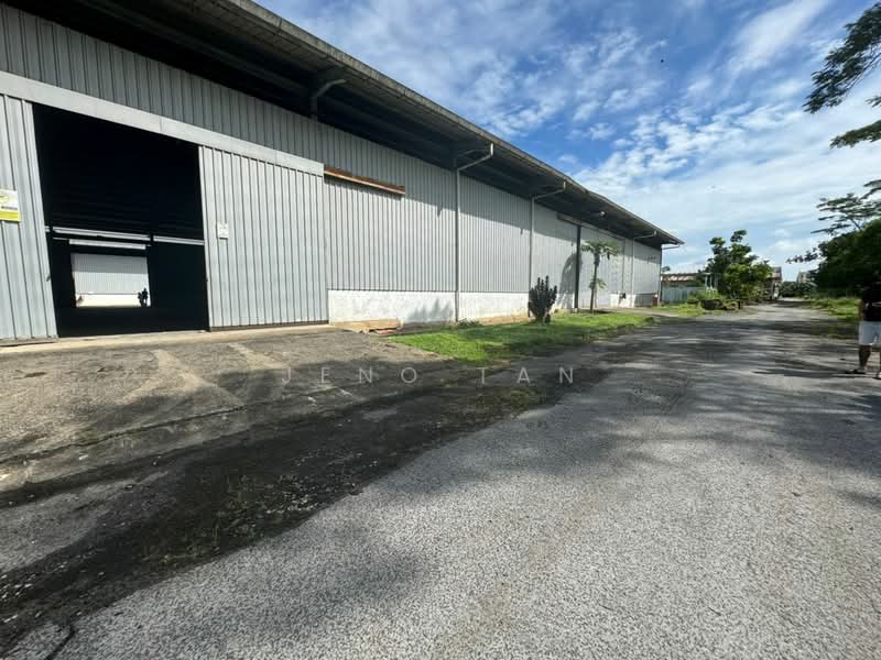 Warehouse for Rent in Kuching (Sarawak) - Jeno Tan - Exterior - PropertyGuru.com.my