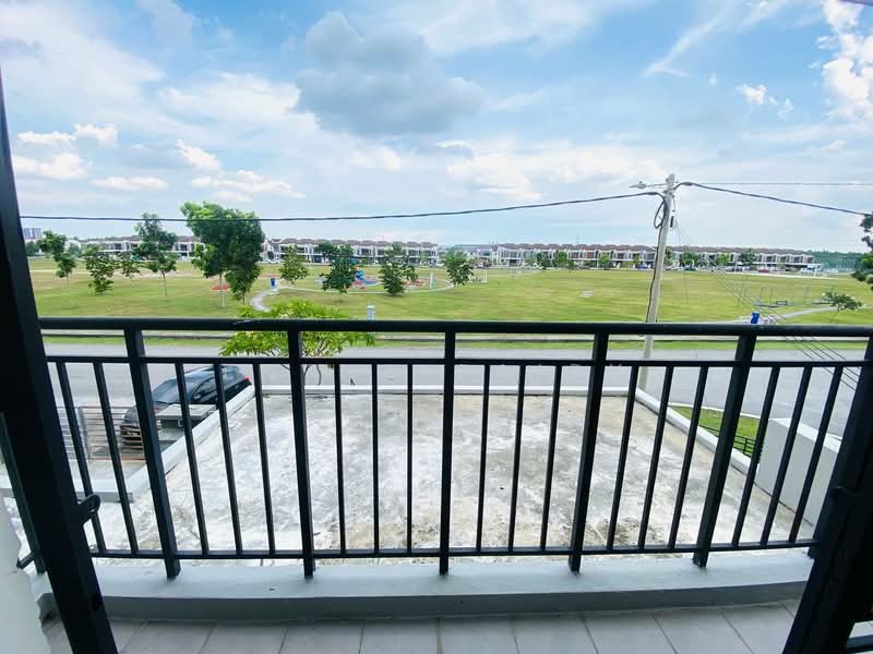 Rumah Teres 2 Tingkat untuk Dijual di Sepang (Selangor) - Eryna Sairy - PropertyGuru.com.my