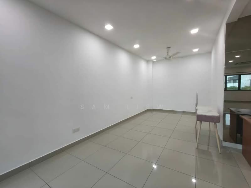 Rumah Kluster untuk Dijual di Taman Mutiara Mas (Skudai) - Sam Liew - PropertyGuru.com.my