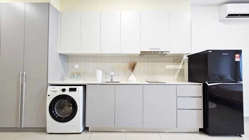 Servis Apartment untuk Disewa di SWNK Houze @ BBCC - Rex Tan - Kitchen - PropertyGuru.com.my
