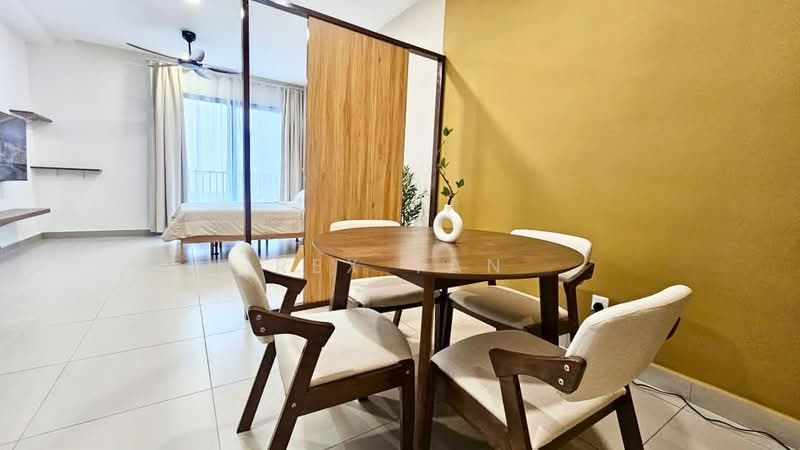 Servis Apartment untuk Disewa di SWNK Houze @ BBCC - Rex Tan - Bedroom - PropertyGuru.com.my