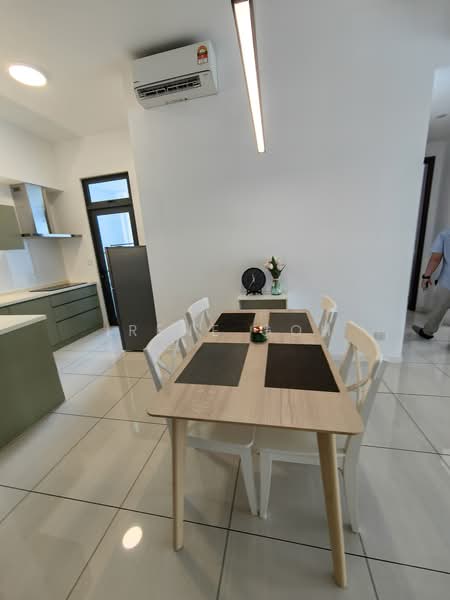 Condominium for Rent at Queens Residences Q2 @ Queens Waterfront - Irene Goh - Dining Room - PropertyGuru.com.my
