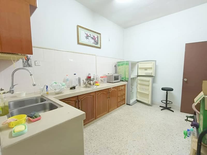 Rumah Teres 2 Tingkat untuk Dijual di Perai (Penang) - Angie Khoo - Kitchen - PropertyGuru.com.my