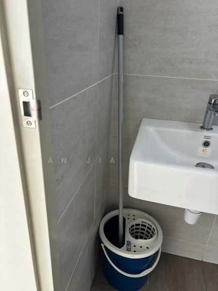Servis Apartment untuk Disewa di SouthPlace Residences @ Tropicana Metropark - Wan Jia Shun - Bathroom - PropertyGuru.com.my