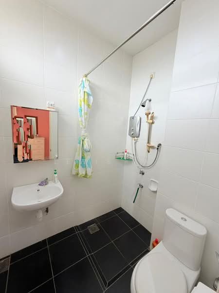Rumah Kluster untuk Dijual di Setia Tropika (Johor Bahru) - Lewis Tai - PropertyGuru.com.my