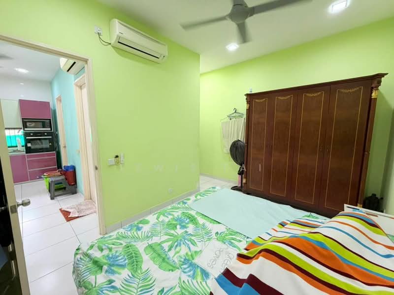 Rumah Kluster untuk Dijual di Setia Tropika (Johor Bahru) - Lewis Tai - PropertyGuru.com.my