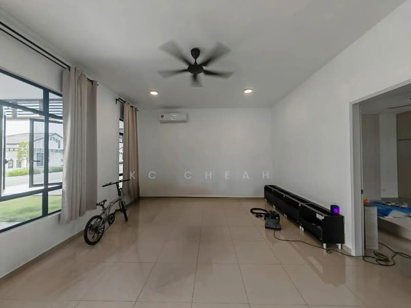 Rumah Teres 1 Tingkat untuk Disewa di Shah Alam (Selangor) - KC Cheah - Living Room - PropertyGuru.com.my