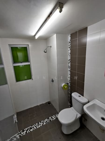 Condominium for Rent at Villa Park - Rain Leow - Bathroom - PropertyGuru.com.my