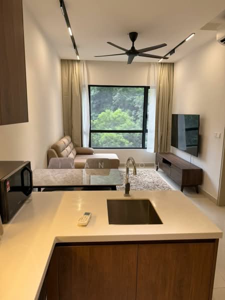 Servis Apartment untuk Disewa di Quinn Residence - Ivan Hoh - Living Room - PropertyGuru.com.my
