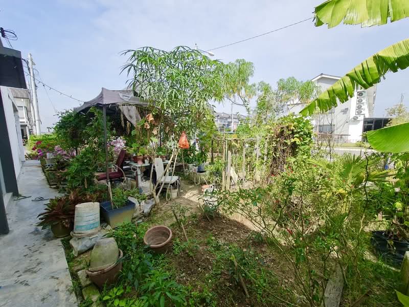 Terraced House for Sale in Kuala Selangor (Selangor) - NORFADILAH ZAINUDDIN - Garden - PropertyGuru.com.my