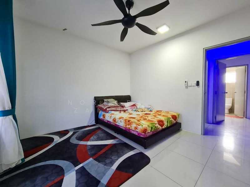 Terraced House for Sale in Kuala Selangor (Selangor) - NORFADILAH ZAINUDDIN - Bedroom - PropertyGuru.com.my