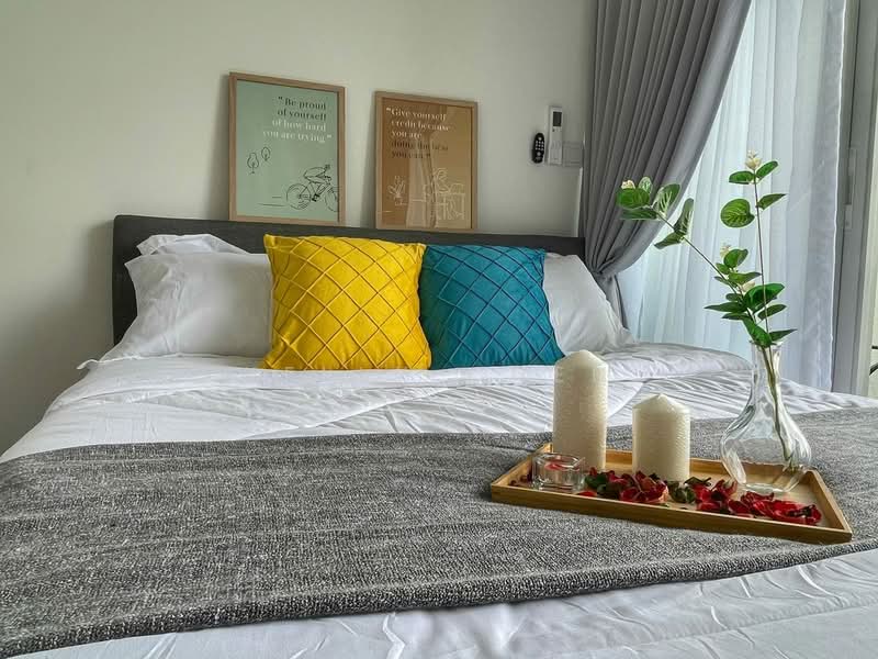Service Residence for Sale at UNA Serviced Apartment - Kelly Chen - Bedroom - PropertyGuru.com.my