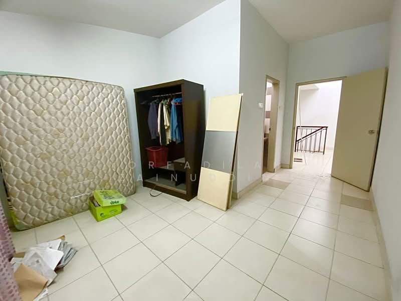 2-storey Terraced House for Sale in Bandar Seri Coalfields (Sungai Buloh) - NORFADILAH ZAINUDDIN - Corridor - PropertyGuru.com.my
