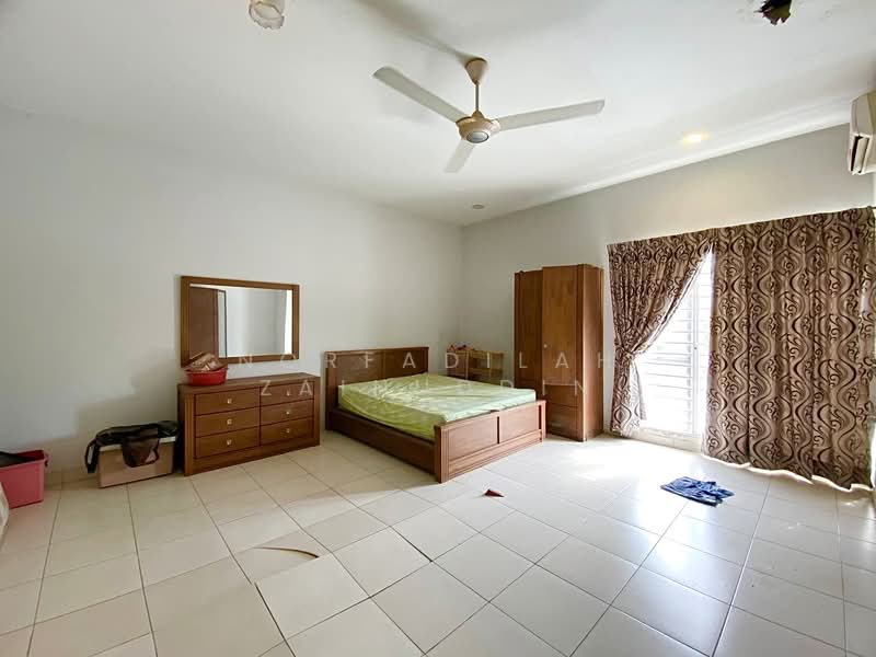 2-storey Terraced House for Sale in Bandar Seri Coalfields (Sungai Buloh) - NORFADILAH ZAINUDDIN - Bedroom - PropertyGuru.com.my