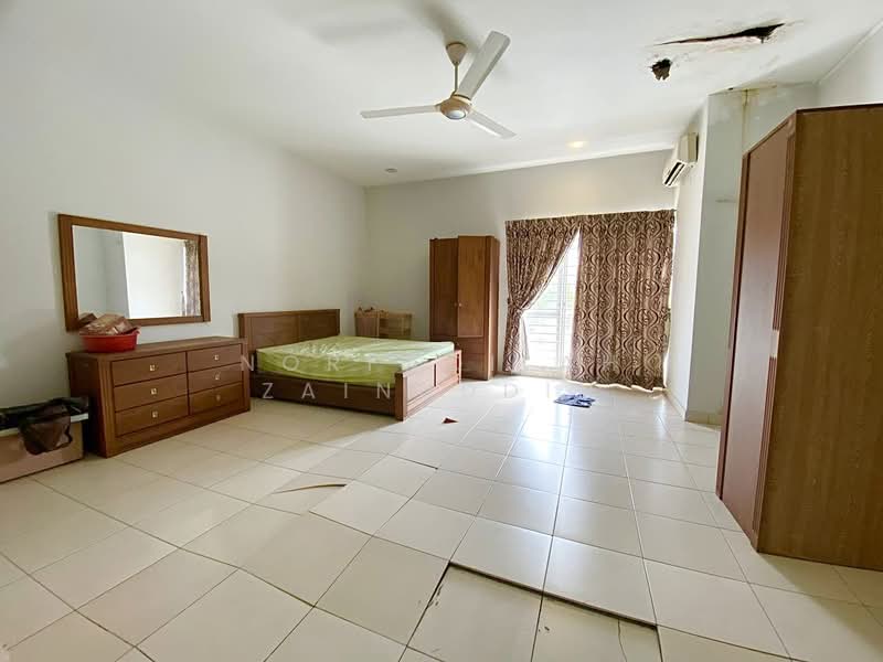 2-storey Terraced House for Sale in Bandar Seri Coalfields (Sungai Buloh) - NORFADILAH ZAINUDDIN - Bedroom - PropertyGuru.com.my