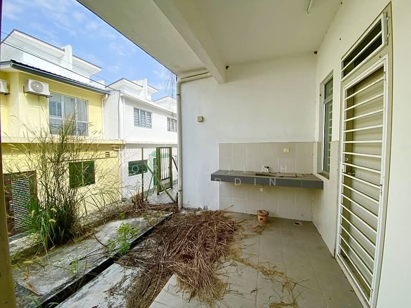 2-storey Terraced House for Sale in Bandar Seri Coalfields (Sungai Buloh) - NORFADILAH ZAINUDDIN - Exterior - PropertyGuru.com.my