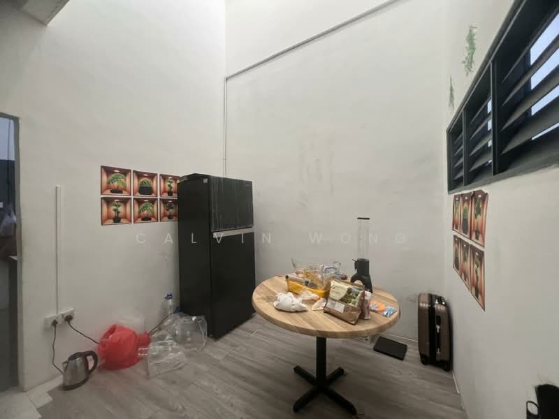 Rumah Teres 1 Tingkat untuk Dijual di Taman Sentosa (Johor Bahru) - Calvin Wong - Kitchen - PropertyGuru.com.my