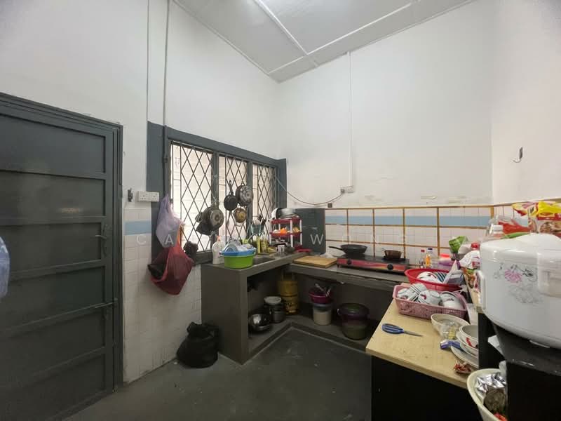 Rumah Teres 1 Tingkat untuk Dijual di Taman Sentosa (Johor Bahru) - Calvin Wong - Kitchen - PropertyGuru.com.my