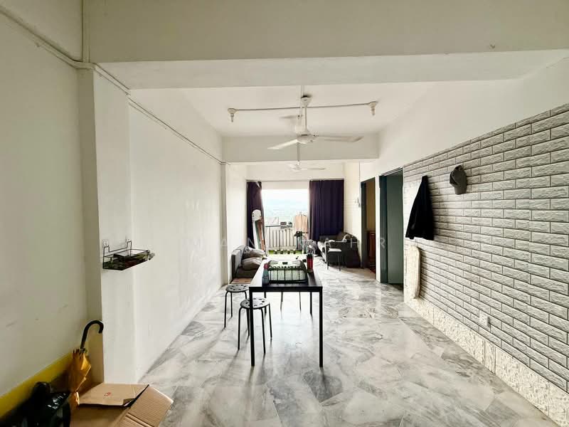 Apartment for Sale at Taman Bukit Mutiara - Ilman Nahri - Living Room - PropertyGuru.com.my