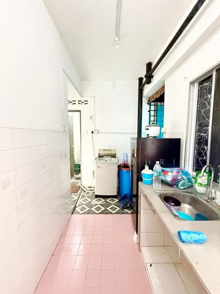 Apartment for Sale at Taman Bukit Mutiara - Ilman Nahri - Kitchen - PropertyGuru.com.my
