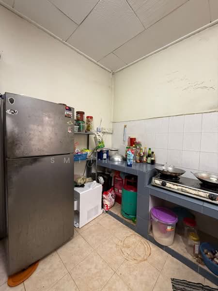2-storey Terraced House for Sale in Skudai (Johor) - Smith Goh - Kitchen - PropertyGuru.com.my