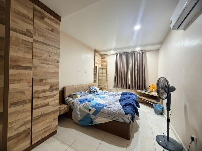 Rumah Teres 1 Tingkat untuk Dijual di Permas Jaya (Johor) - Hong . - Bedroom - PropertyGuru.com.my