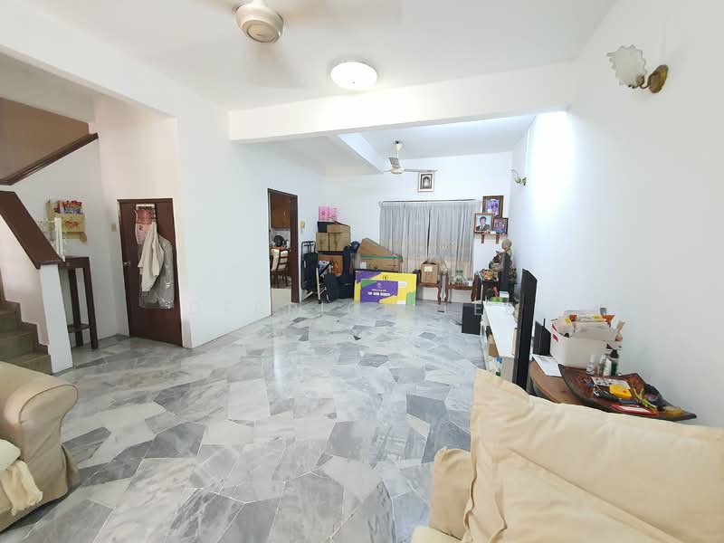 Rumah Teres untuk Dijual di Usj 4 (Subang Jaya) - Derrick Lee - Living Room - PropertyGuru.com.my