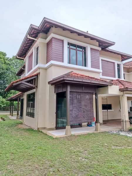 Semi-Detached House for Rent in Shah Alam (Selangor) - Apple Chang - Exterior - PropertyGuru.com.my