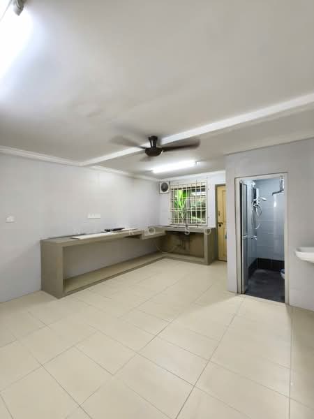 2-storey Terraced House for Rent in Johor Bahru (Johor) - Nikko Soh - Kitchen - PropertyGuru.com.my