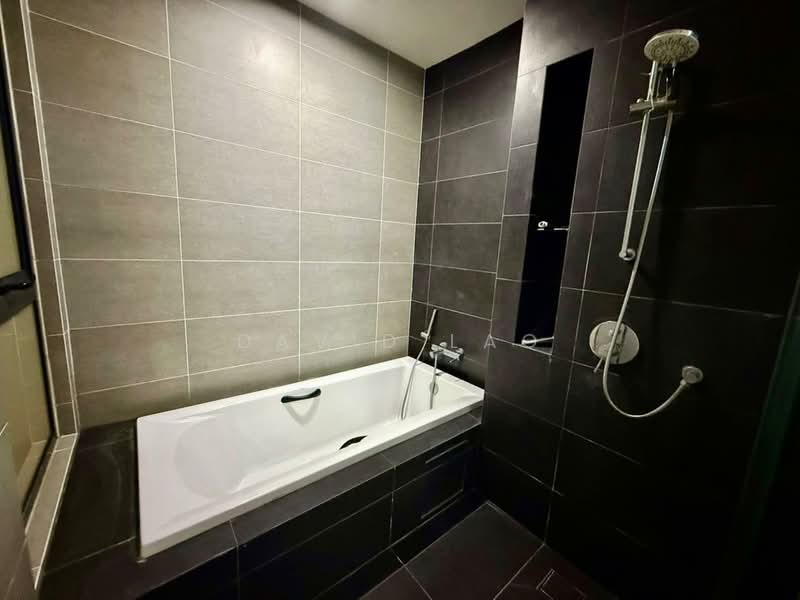 Condominium for Rent at Sunway Mont Residences - David Lao - Bathroom - PropertyGuru.com.my