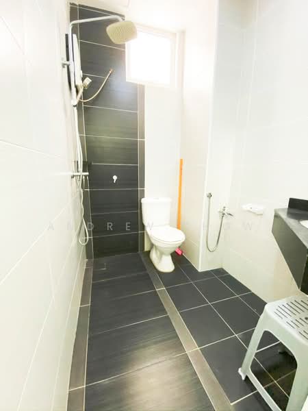 Condominium for Rent at The Oasis - Andrew Chow - Bathroom - PropertyGuru.com.my