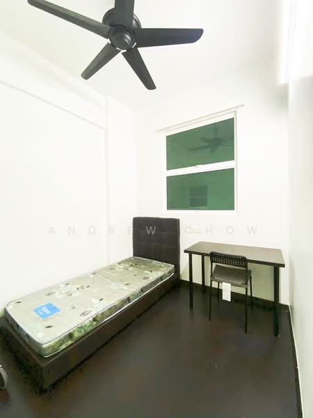 Condominium for Rent at The Oasis - Andrew Chow - Bedroom - PropertyGuru.com.my
