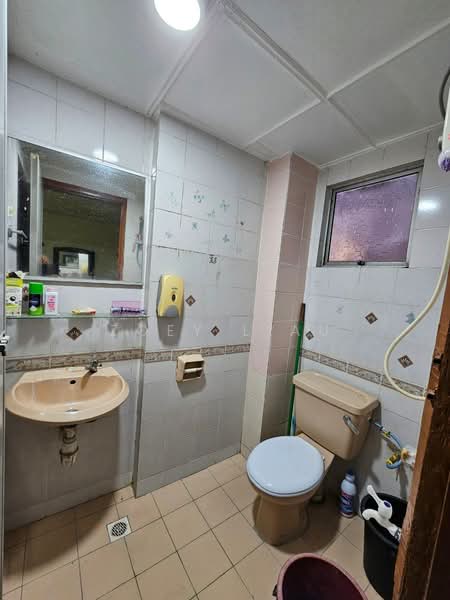Pangsapuri untuk Disewa di Api Api Apartment - Zoey Liau - PropertyGuru.com.my