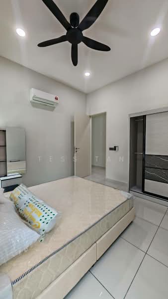 Rumah Berkembar untuk Dijual di Ujong Pasir (Melaka) - Tess Tan - Bedroom - PropertyGuru.com.my