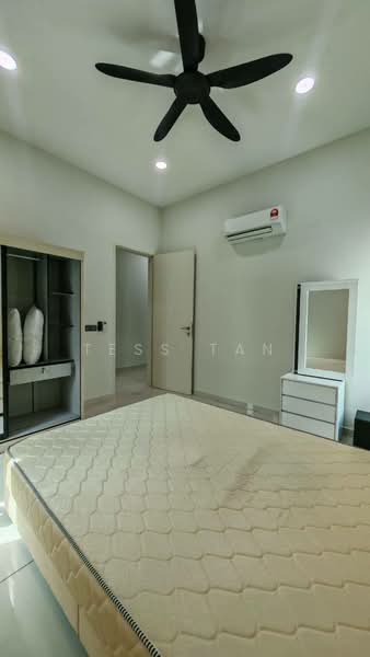 Rumah Berkembar untuk Dijual di Ujong Pasir (Melaka) - Tess Tan - Bedroom - PropertyGuru.com.my
