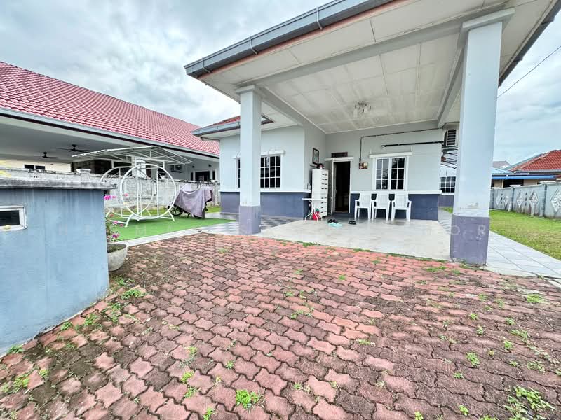 Bungalow for Sale in Taman Tuanku Jaafar (Sungai Gadut) - Herman Sazwan Nor Rahim - Exterior - PropertyGuru.com.my