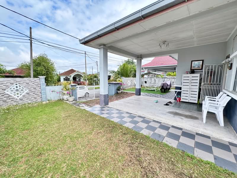 Bungalow for Sale in Taman Tuanku Jaafar (Sungai Gadut) - Herman Sazwan Nor Rahim - Exterior - PropertyGuru.com.my