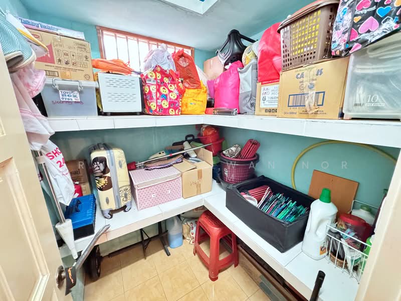 Bungalow for Sale in Taman Tuanku Jaafar (Sungai Gadut) - Herman Sazwan Nor Rahim - Store - PropertyGuru.com.my