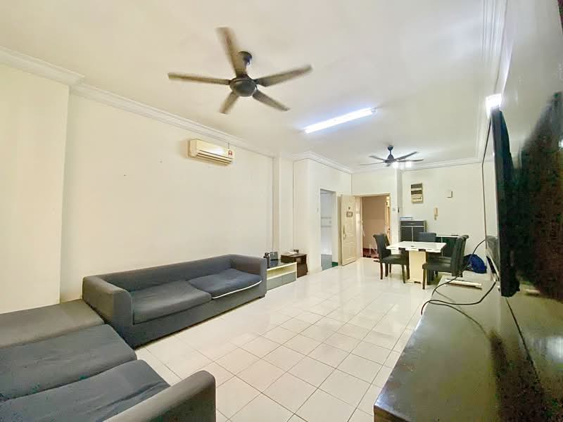 Condominium for Sale at Astana Putra - NORFADILAH ZAINUDDIN - Living Room - PropertyGuru.com.my