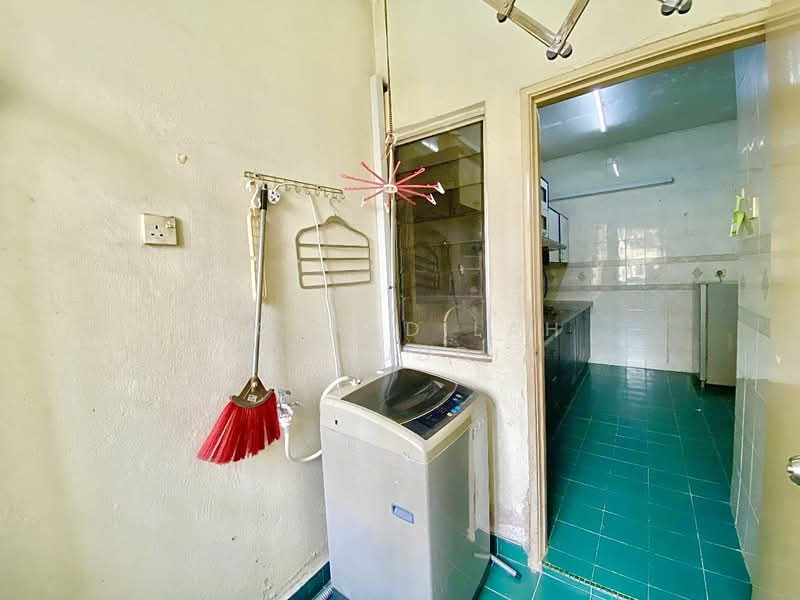 Condominium for Sale at Astana Putra - NORFADILAH ZAINUDDIN - Kitchen - PropertyGuru.com.my